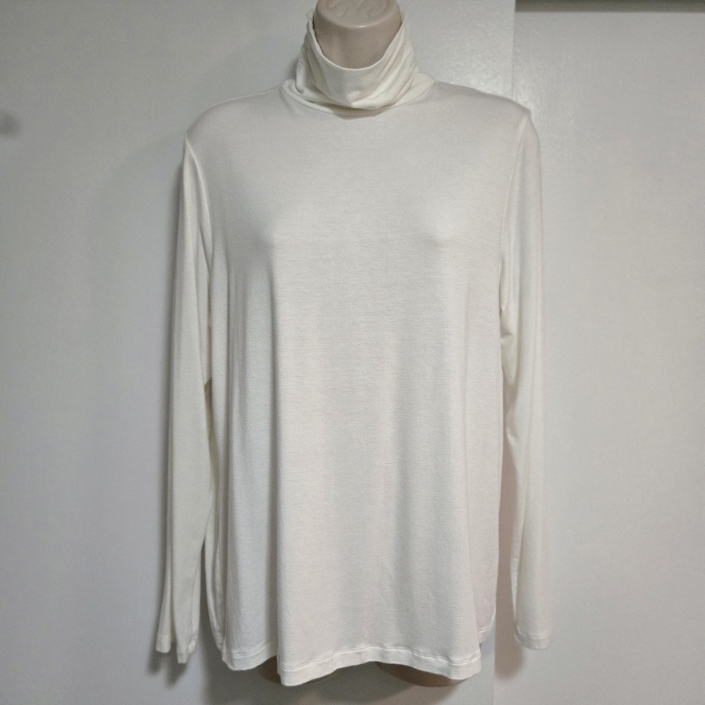 Chico's Size 2 (L) Ivory Rayon Soft Knit Ruched Neckline Turtleneck Long Sleeve
